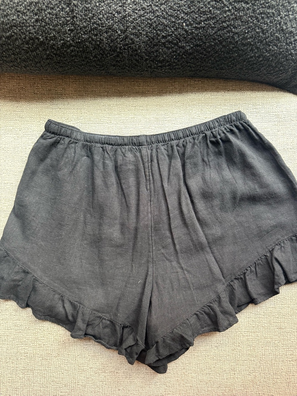 Linen-Blend Ruffle Pull-On Short - Picture 9 of 9